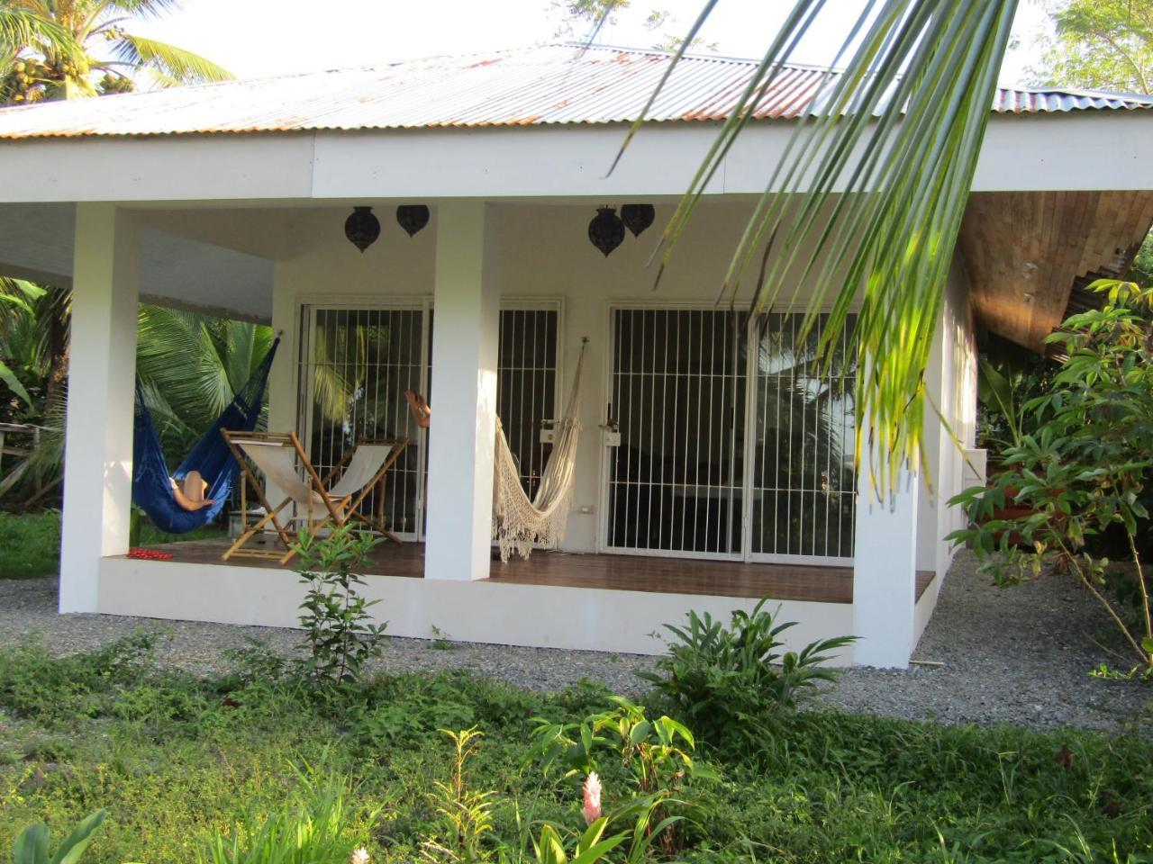 Pineapple House Manzanillo Villa Buitenkant foto
