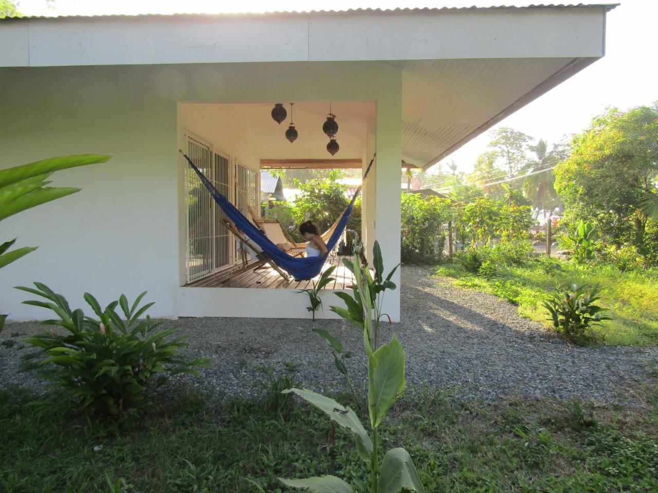 Pineapple House Manzanillo Villa Buitenkant foto
